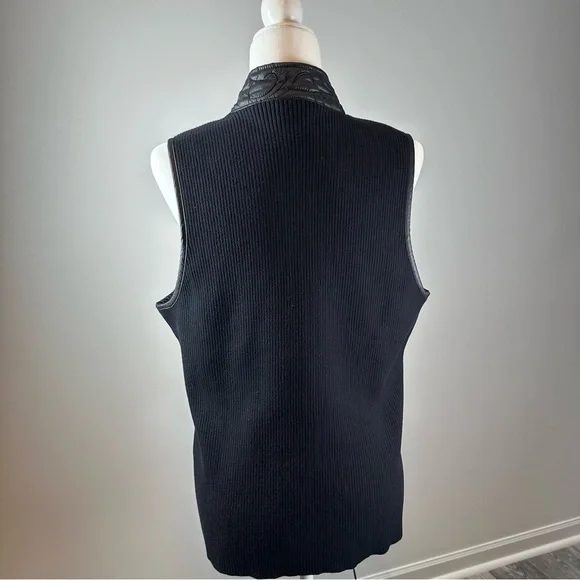 Chico’s Collection Black Quilted Faux Leather Vest Size 2 Sleek & Chic - Picture 4 of 12